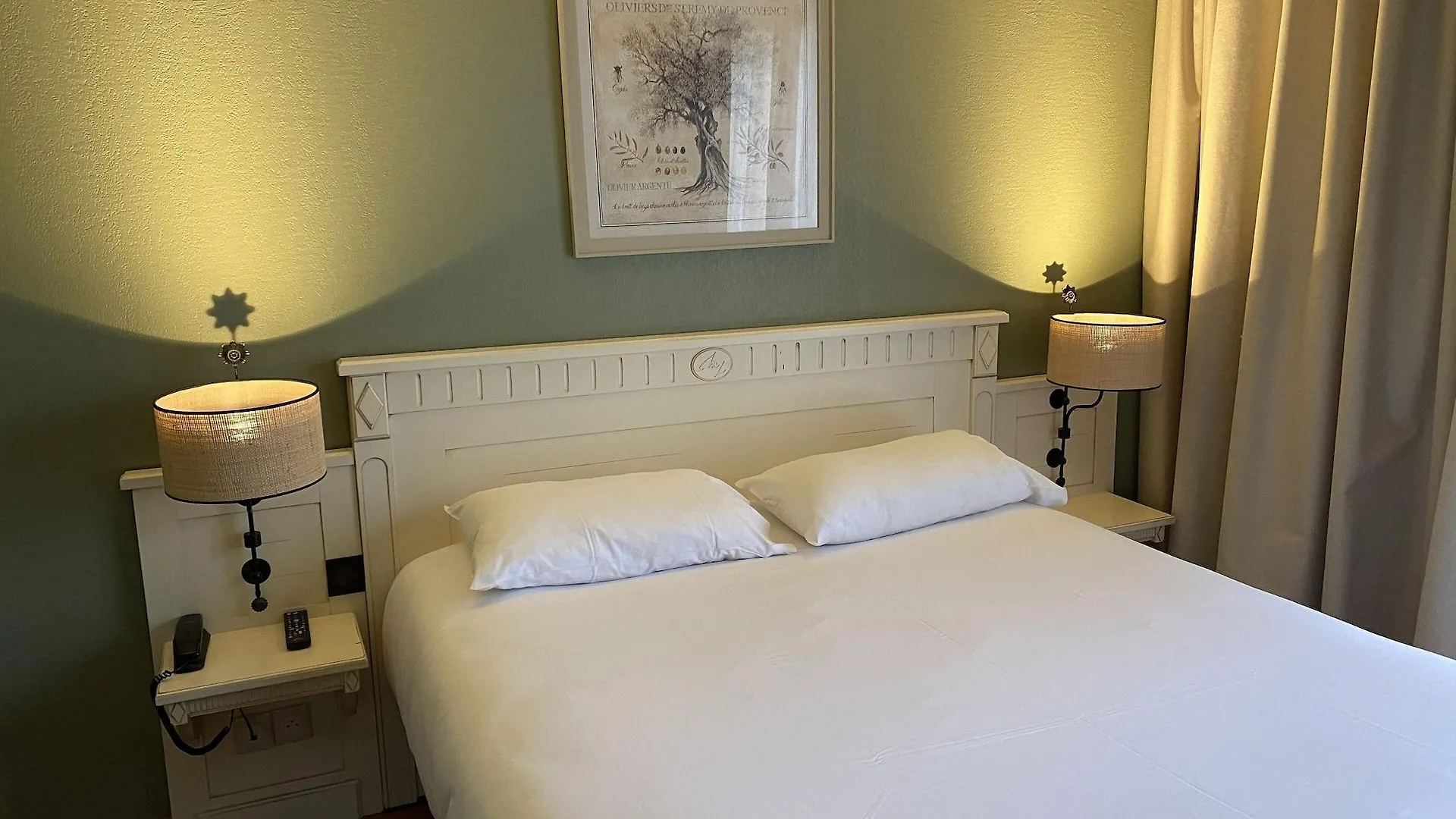 Hotel Mount Venturi - Aix-En-Provence Sainte-Victoire - Bar & Restaurant & Padel Rousset