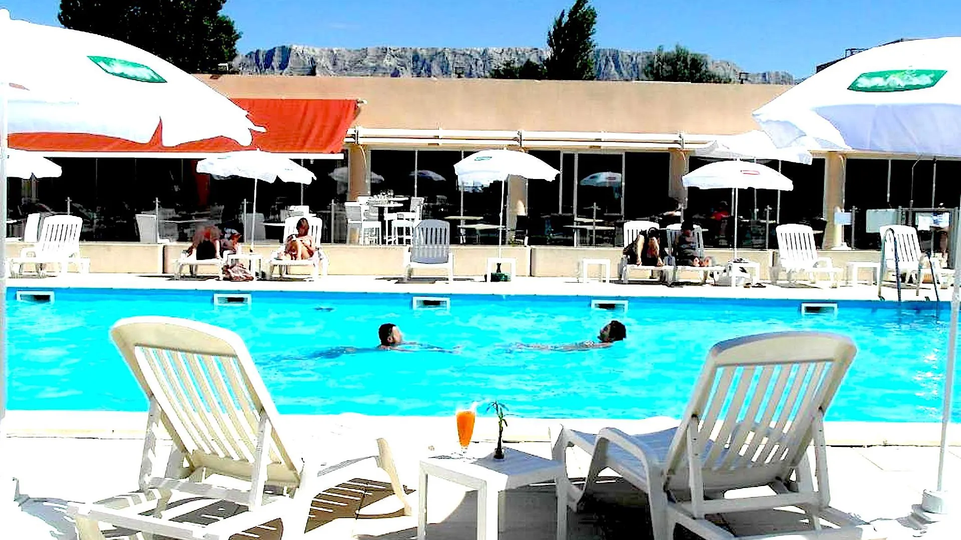 Hotel Mount Venturi - Aix-En-Provence Sainte-Victoire - Bar & Restaurant & Padel Rousset